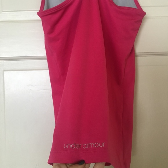 NWOT Under Armour Bright Pink Support Workout Tank - Picture 3 of 7